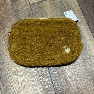 Lululemon Everywhere Belt Bag 1L Brown Fleece NWT